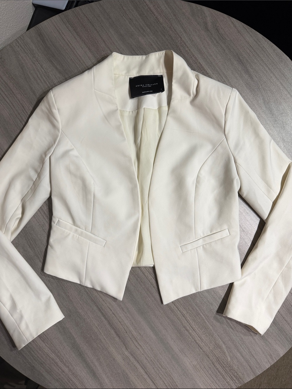 Akira Chicago Black Label Ivory White Cropped Blazer Jacket Polished Workwear S